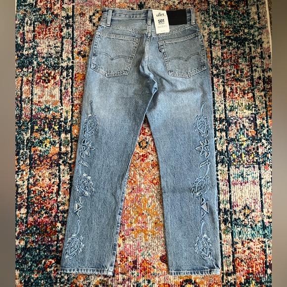 Levi’s Made & Crafts Women's Blue Laser Cut Embroidered Jeans - Picture 6 of 9